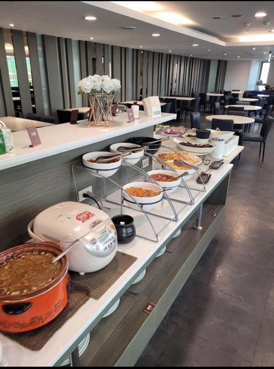 Chiayi Look Hotel Bagian luar foto