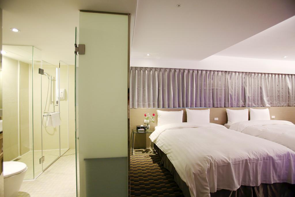 Chiayi Look Hotel Bagian luar foto