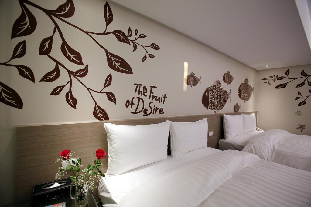 Chiayi Look Hotel Bagian luar foto