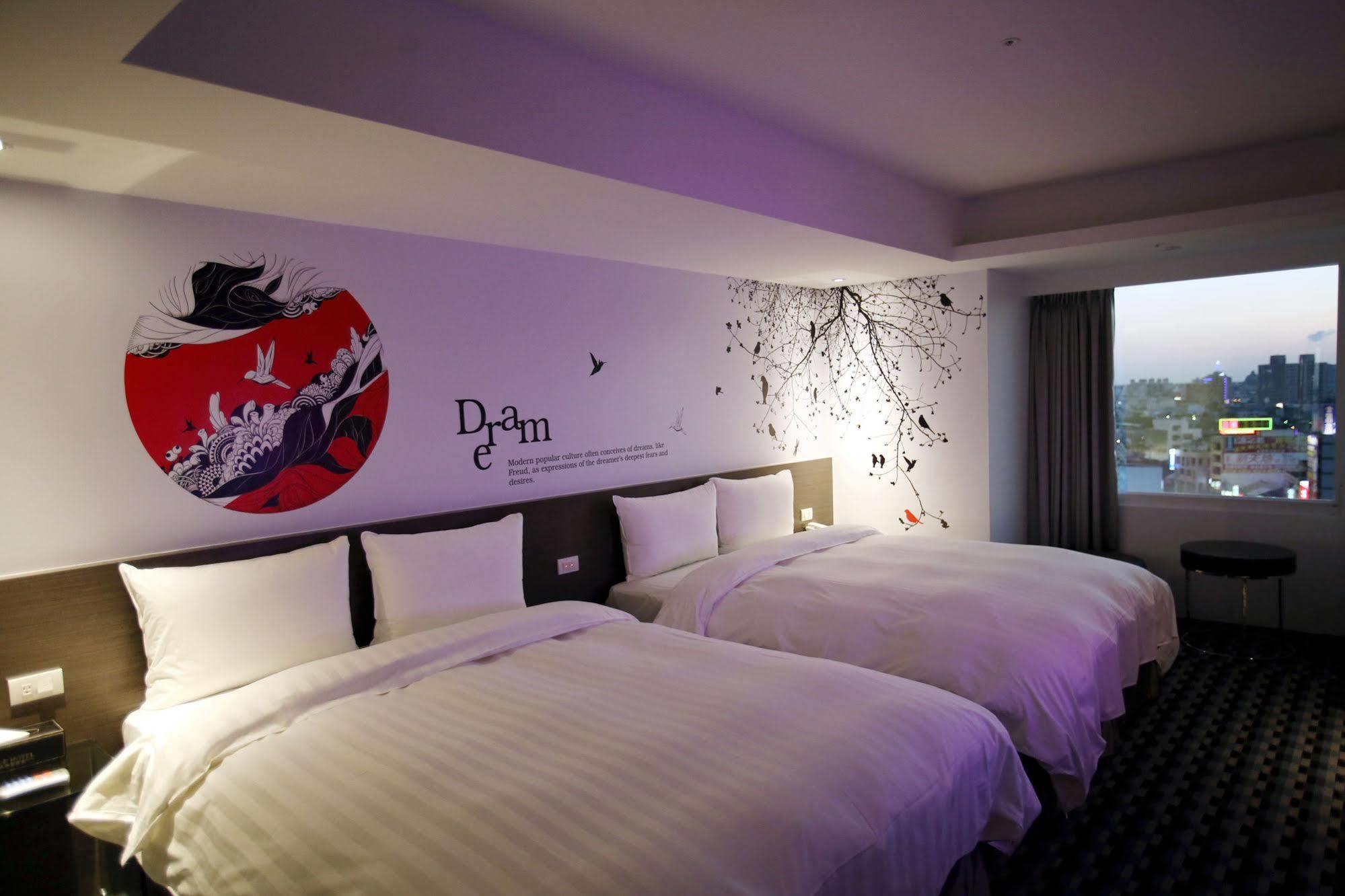 Chiayi Look Hotel Bagian luar foto